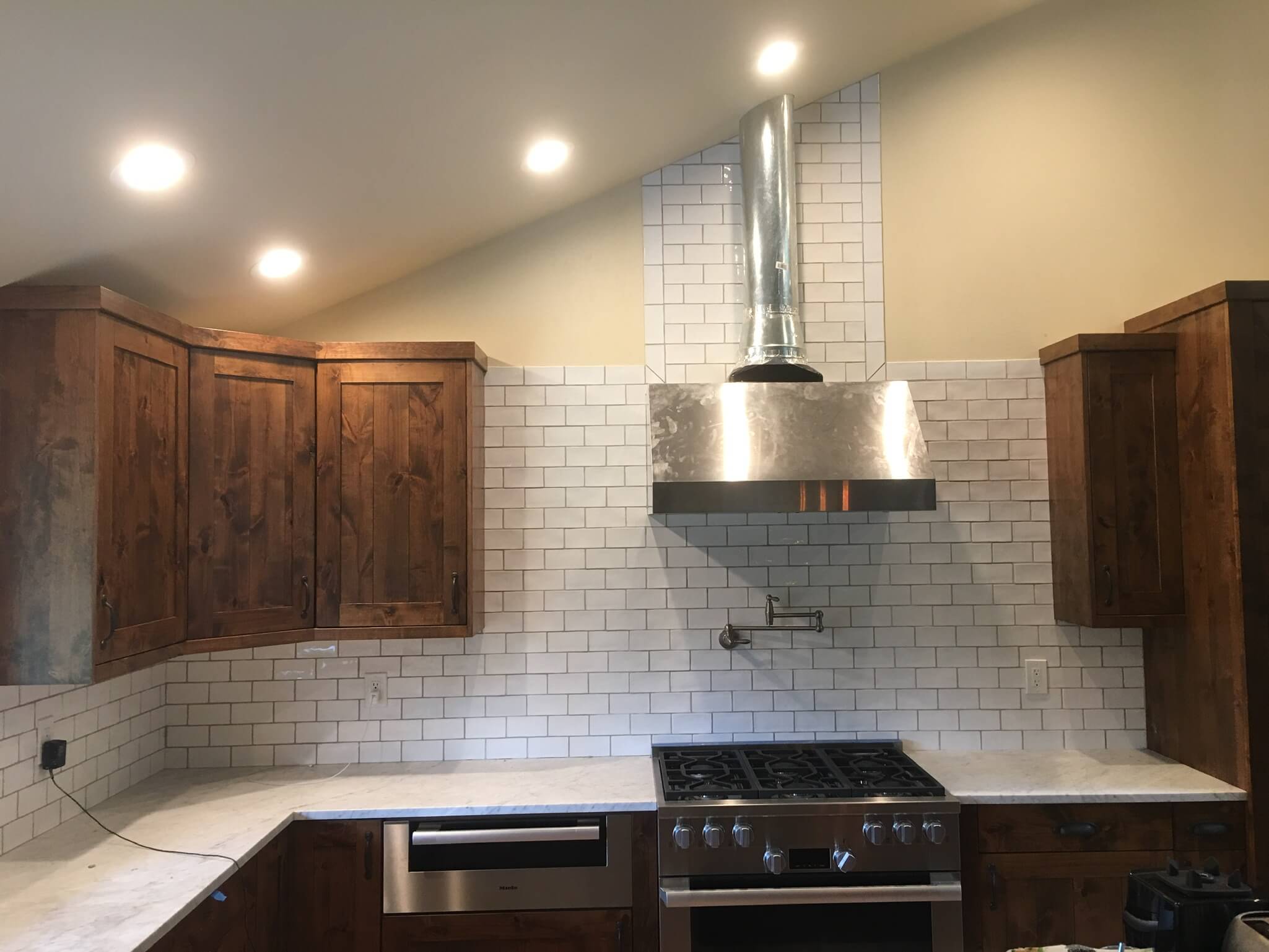 Wall splash back splash